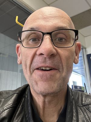 Thomas, 53