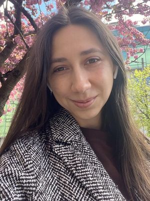 Iryna, 27