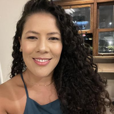 Rafaela, 35