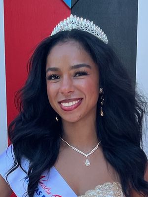 Kasandra, 26