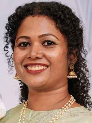 Maria, 36