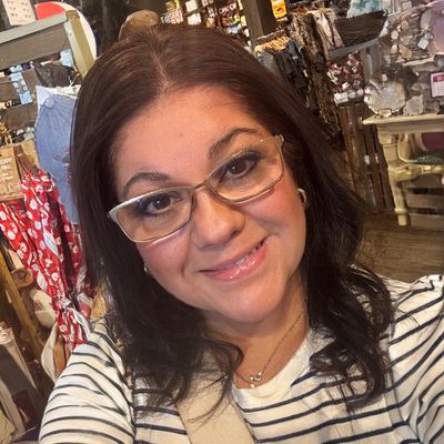 Linda, 45