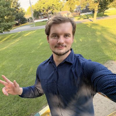 Alex, 27