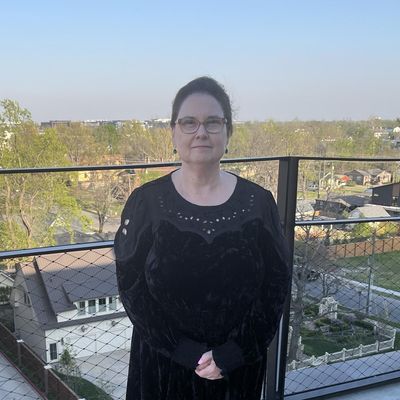 Lynne, 68