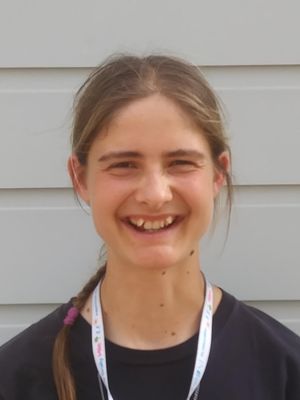 Melanie, 23