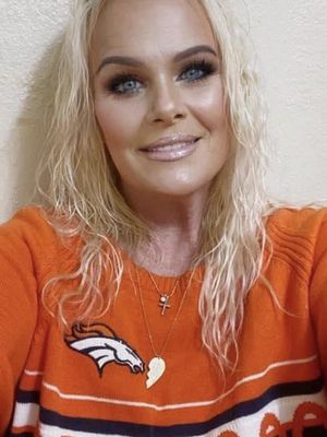 Kristie, 54