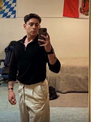 Luis, 23