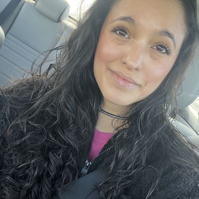 Monica, 29