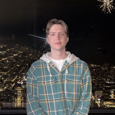 Joey, 21
