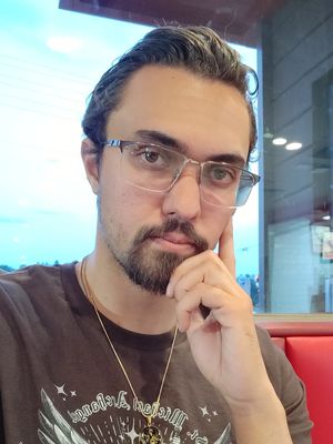 Zachary, 27