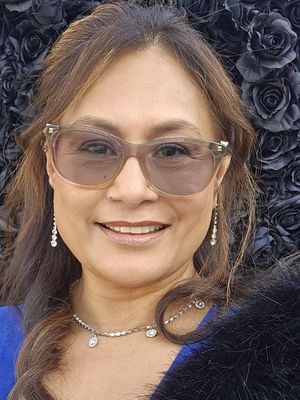 Nidia, 53