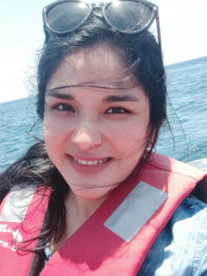 Rossmery, 33