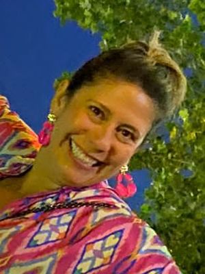 Alexandra, 47