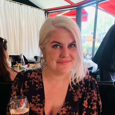 Jessica, 39