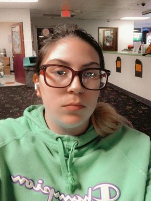 Ezry, 22