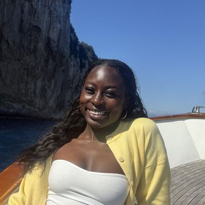 Vimbai, 27