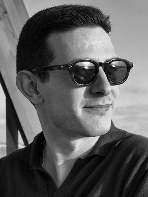 Pedro, 29