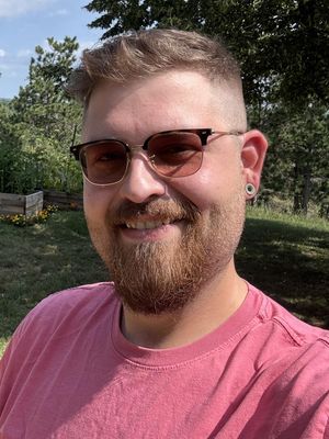 John, 32