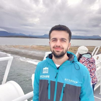 Santiago, 25