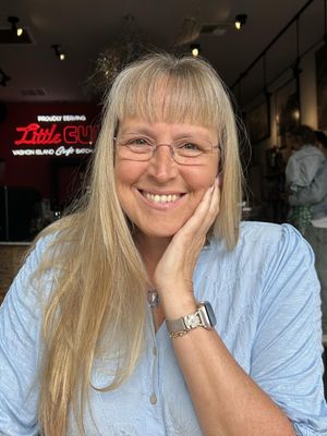 Maria, 58