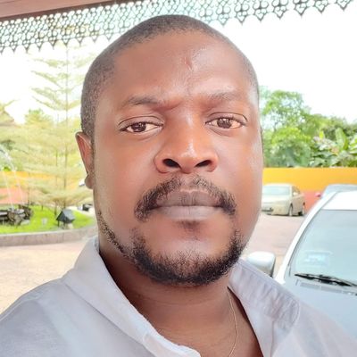 Daniel, 41