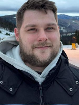 Kevin, 21