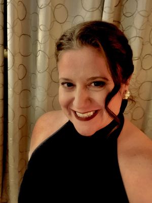 Julie, 47