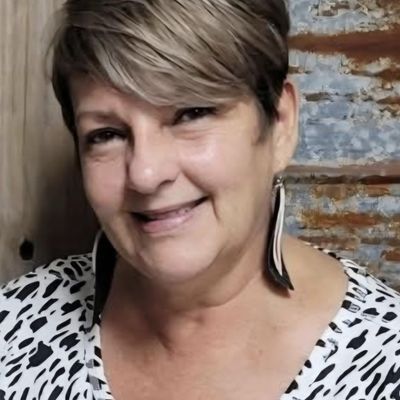 Dolores, 64