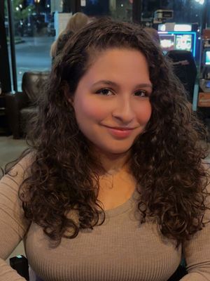 Christina, 27