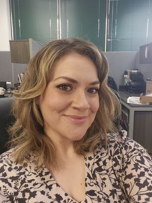 Emily, 37