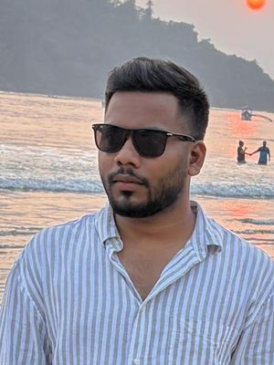 Ken, 25