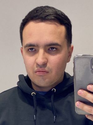 Sebastian, 30