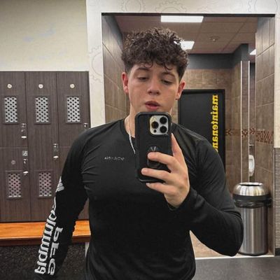 Saul, 25