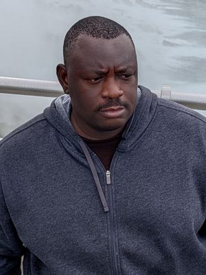 Ronald, 37