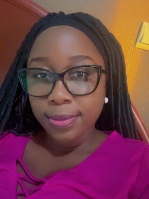 Augustina, 35