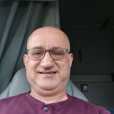 Khamis, 59