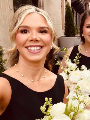 Nicole, 38