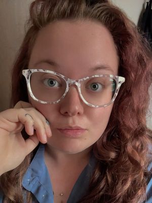Kelli, 30