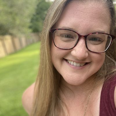 Amanda, 35