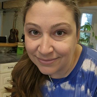 Katie, 54