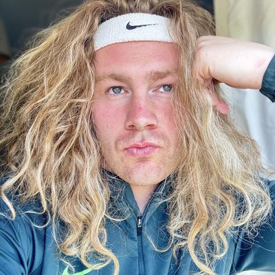 Cailean, 27