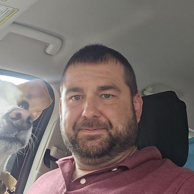 Justin, 44