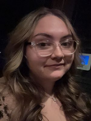 Kailey, 20
