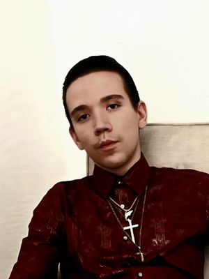 Thomas, 21