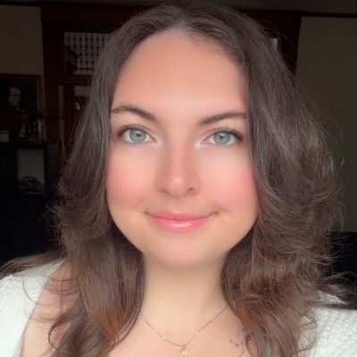 Alyssa, 27