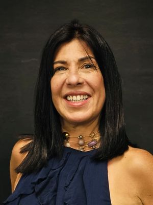 Gabriela, 58