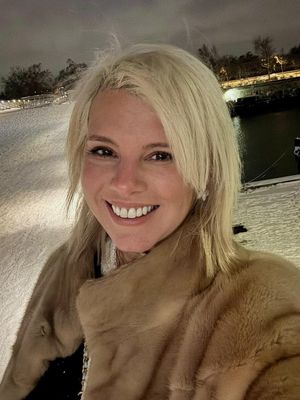 Camille, 47