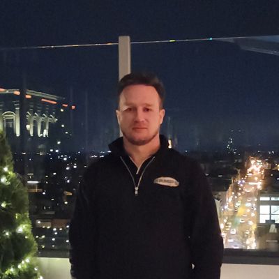 Wesley, 33