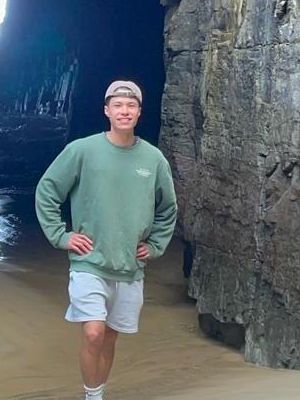 Zach, 27