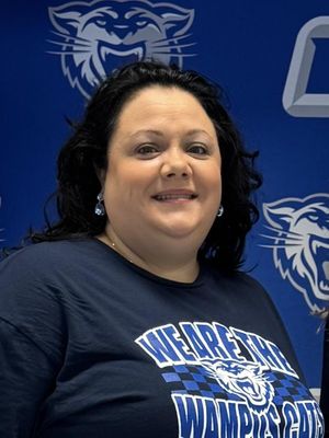 Elizabeth, 37